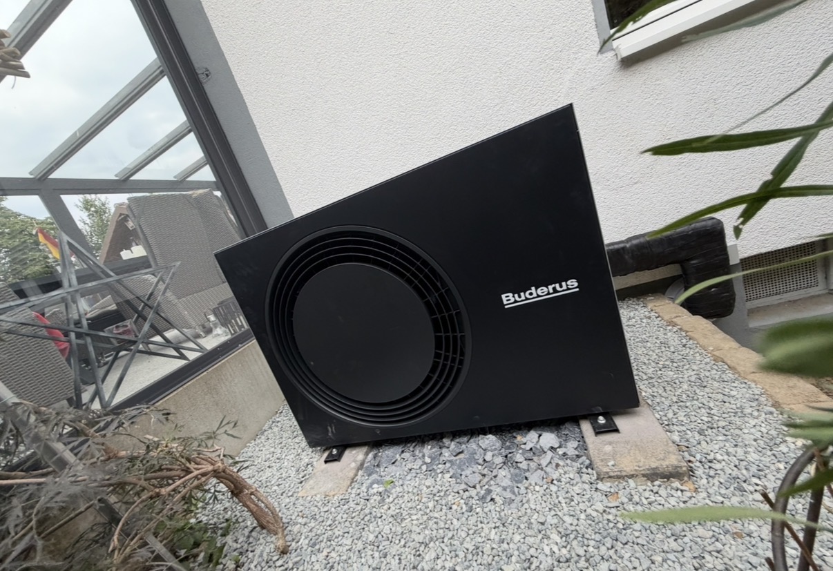 Buderus Wärmepumpe Außengerät